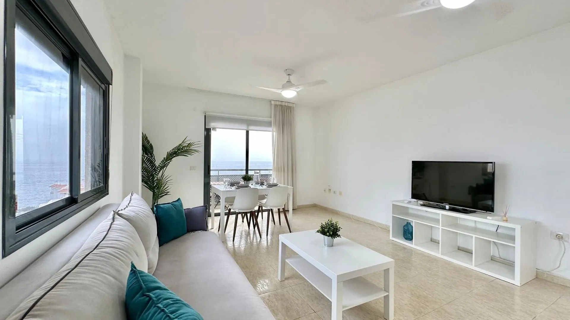 Carpio II Apartment Candelaria