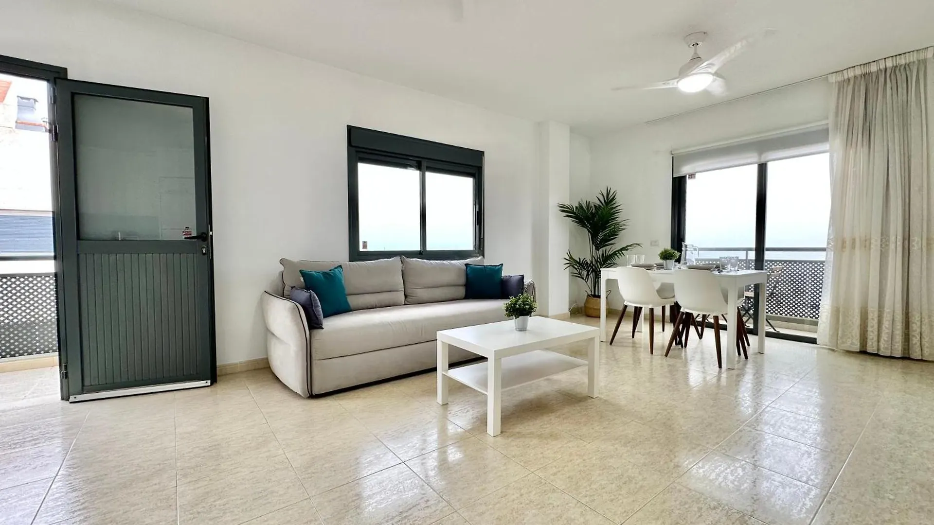 Carpio II Apartment Candelaria